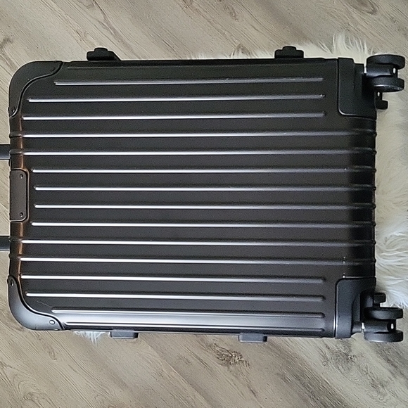RIMOWA Other - RIMOWA Black Matte Aluminum Suitcase, 21.7 x 15.8 x 9.1 inch
